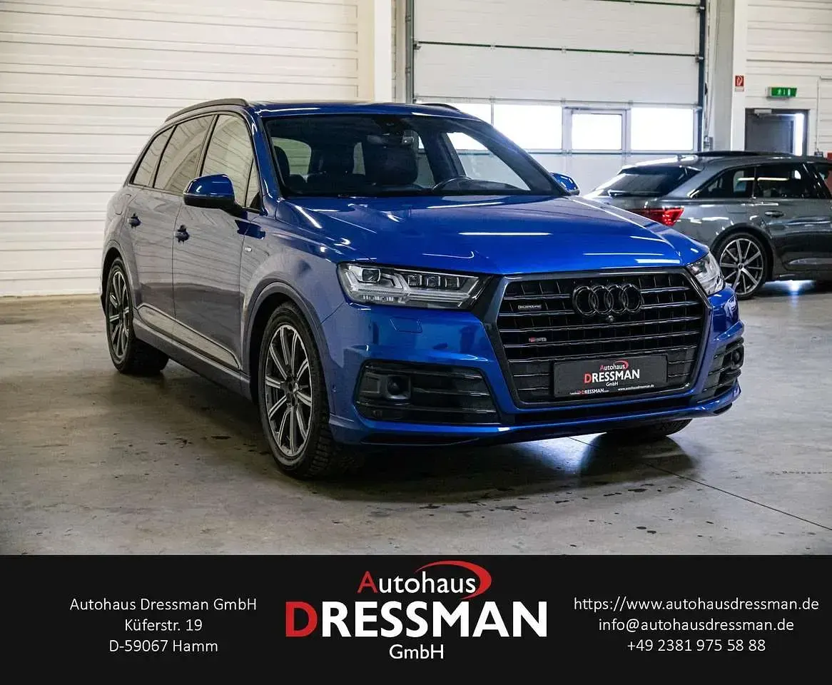 Używany Audi Q7 S-Line 272 KM (200 kW) 2016 Niebieski SUV