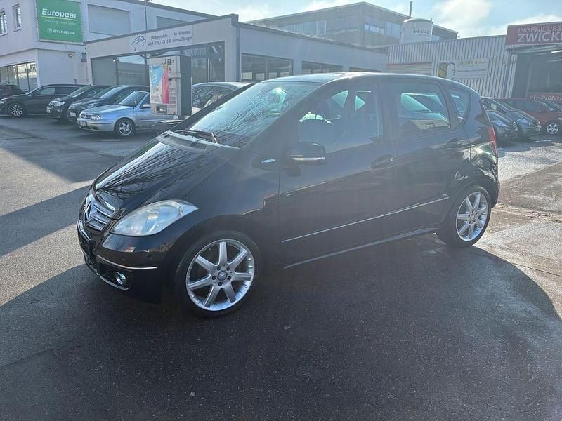 Schwarz Gebraucht 2009 Mercedes A180 Avantgarde Limousine | 4.900 € (Fairer Preis) - Bild 1/4