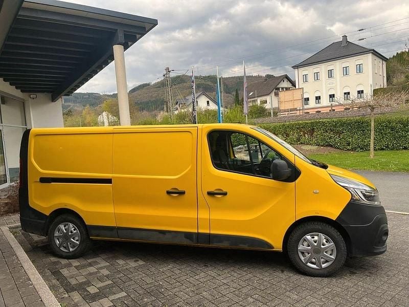Gebraucht Renault Trafic 120 PS (88 kW) 2020 Van / Kleinbus