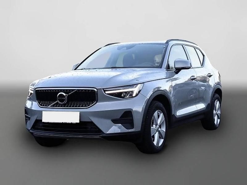 Gebraucht Volvo XC40 129 PS (94 kW) 2023 Grau SUV