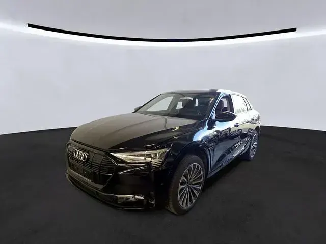 Gebraucht Audi e-tron Advanced Plus 300 kW (408 PS) 2022 SUV