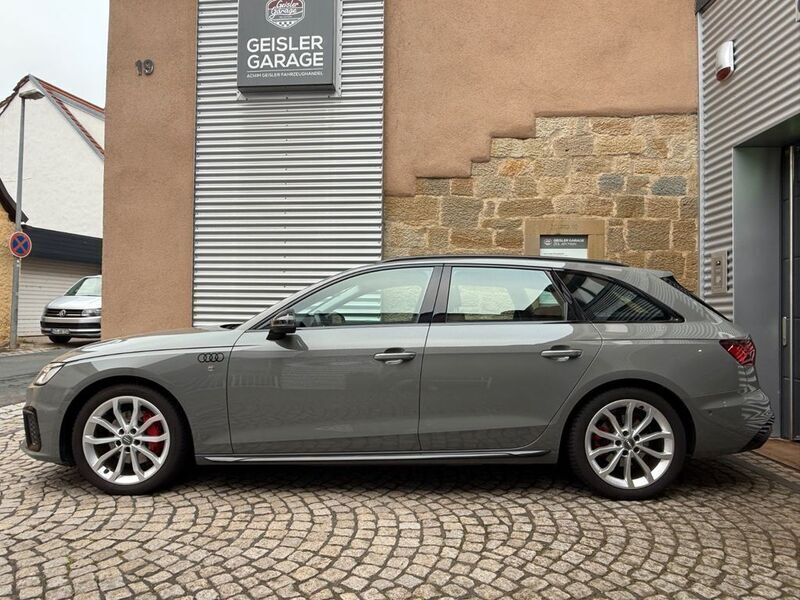 Gebraucht Audi A4 Edition .1 190 PS (139 kW) 2019 Grau Kombi