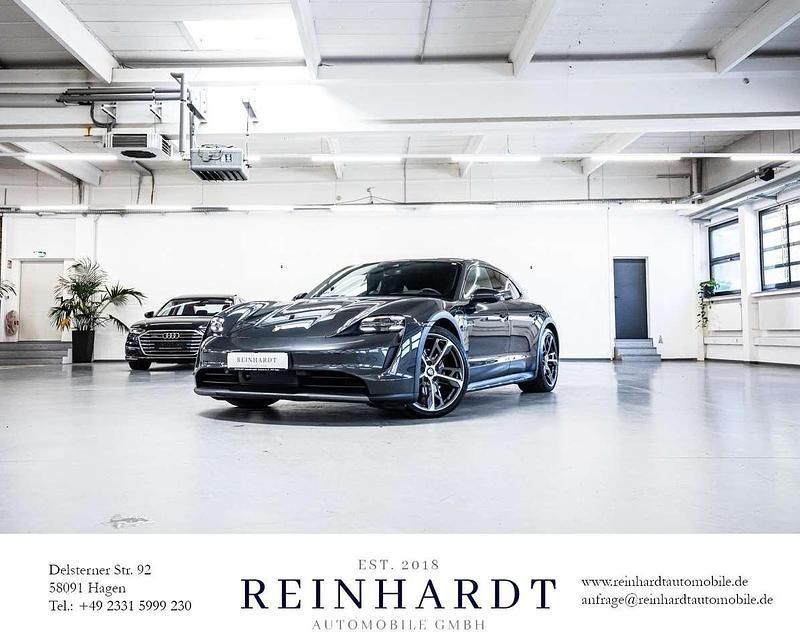 Grau Gebraucht 2021 Porsche Taycan 4S Cross Turismo Limousine | 68.992 € - Bild 1/1