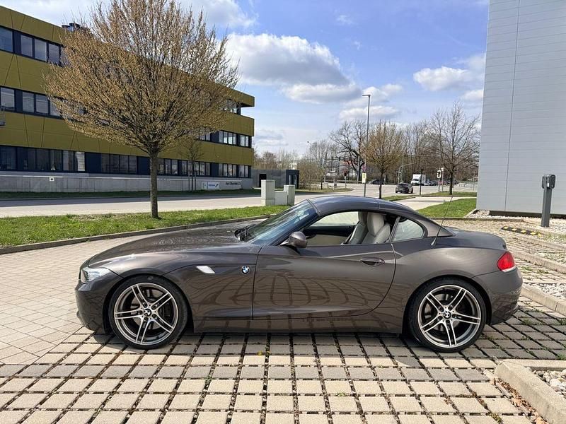 Gebraucht BMW Z4 Performance 306 PS (225 kW) 2010 Braun Cabrio