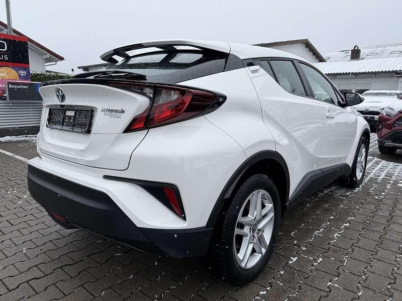 Super white 2 Gebraucht 2020 Toyota C-HR SUV | 19.490 € (Guter Preis) - Bild 1/4