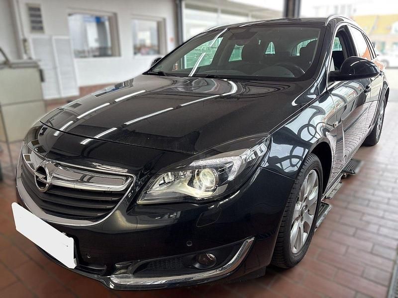 Gebraucht Opel Insignia 140 PS (102 kW) 2016 Schwarz Kombi
