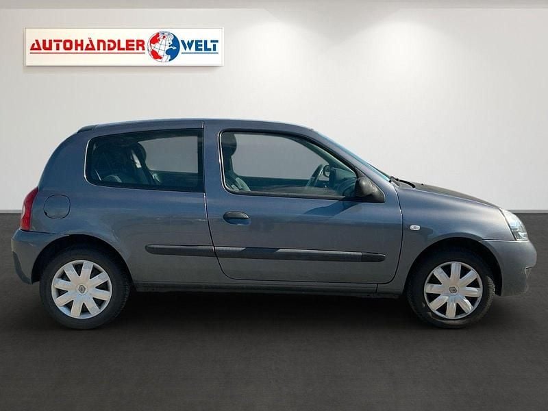 Gebraucht Renault Clio II Campus 75 PS (55 kW) 2007 Blau Limousine