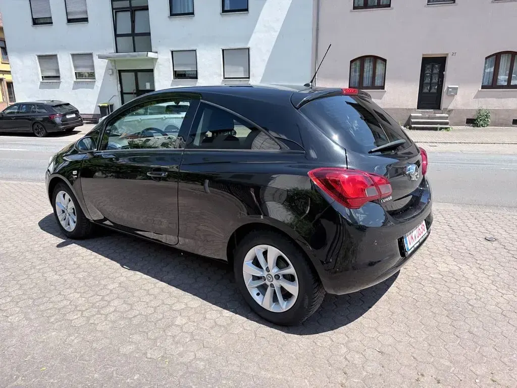 Gebraucht Opel Corsa Active 90 PS (66 kW) 2017 Schwarz Kleinwagen