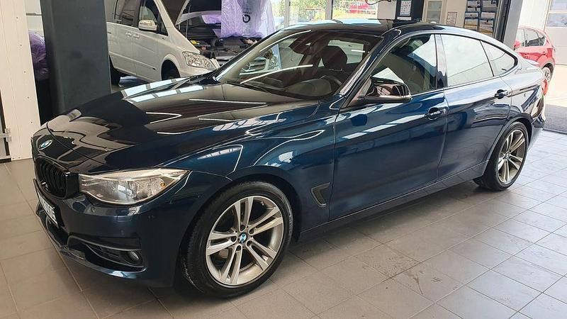 Blau Gebraucht 2013 BMW 325 Gran Turismo Performance Limousine | 15.000 € (Fairer Preis) - Bild 1/4