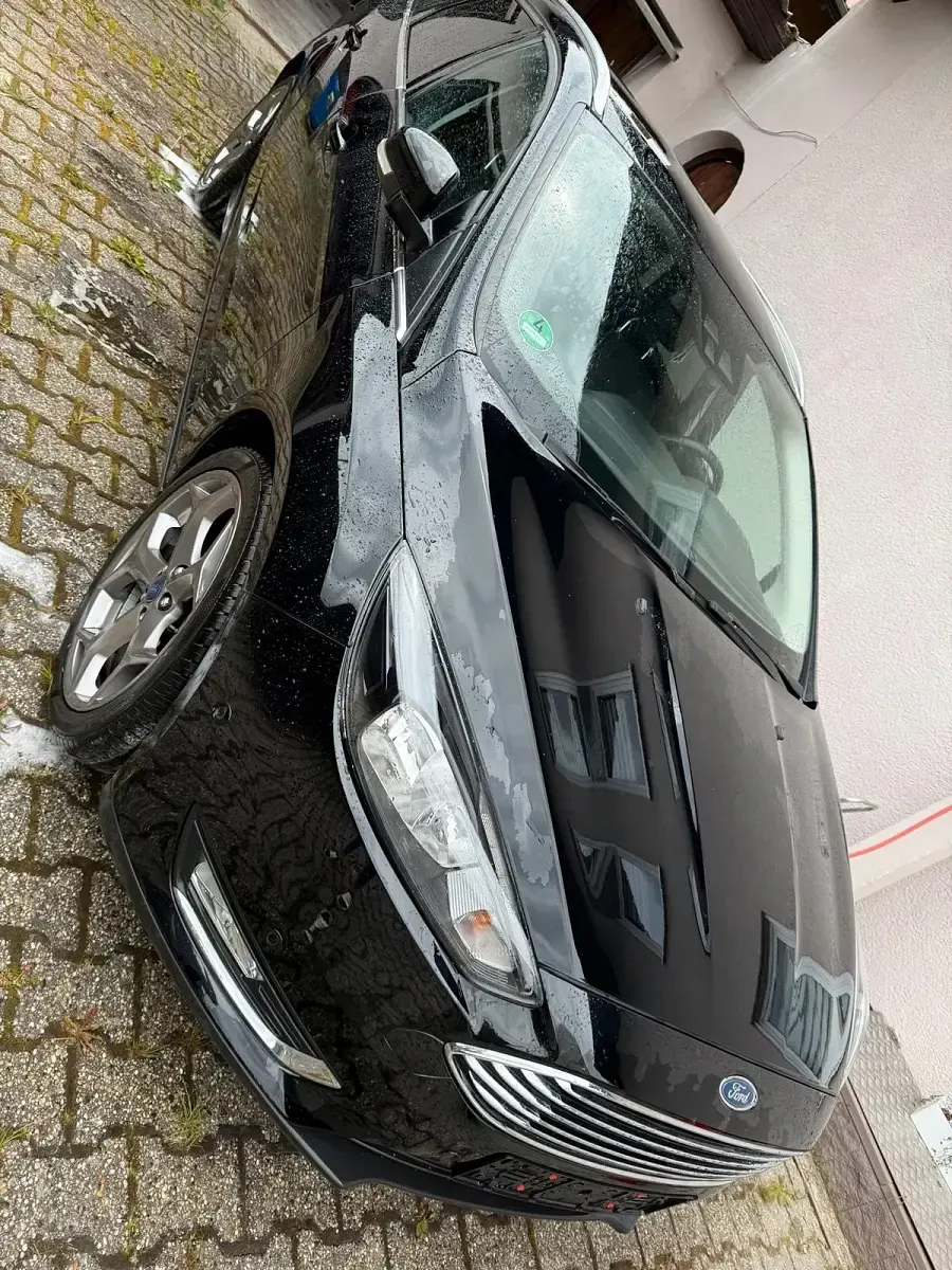 Usata Ford Focus 125 CV (91 kW) 2016 Nero Station wagon
