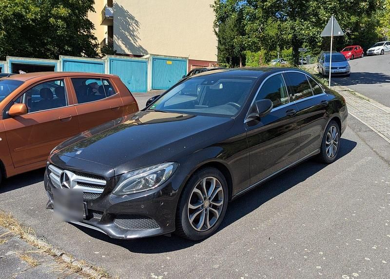 Schwarz Gebraucht 2015 Mercedes C180 Avantgarde Limousine | 10.499 € (Guter Preis) - Bild 1/4