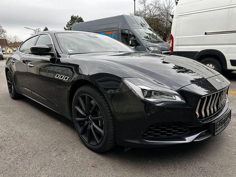 Gebraucht Maserati Quattroporte 275 PS (202 kW) 2018 Schwarz Limousine