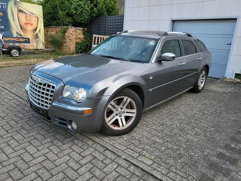 Grau Gebraucht 2006 Chrysler 300C Kombi | 1.650 € (Superpreis) - Bild 1/4