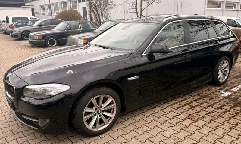 Gebraucht BMW 528 272 PS (200 kW) 2011 Schwarz Kombi