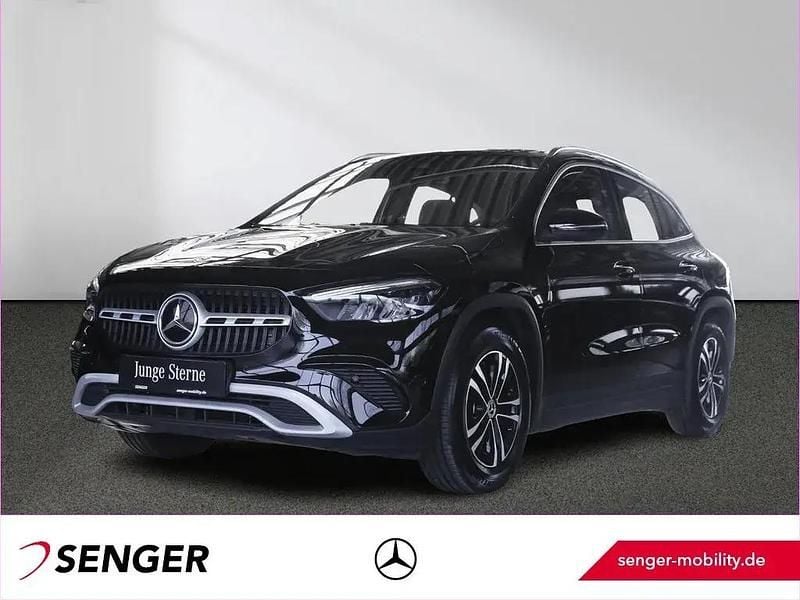 Gebraucht Mercedes GLA200 Advanced 163 PS (119 kW) 2024 Schwarz SUV