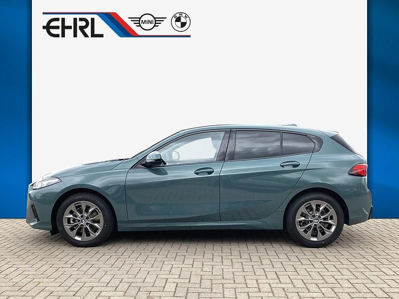 Neu BMW 120 Performance 170 PS (125 kW) 2025 Grün Kleinwagen