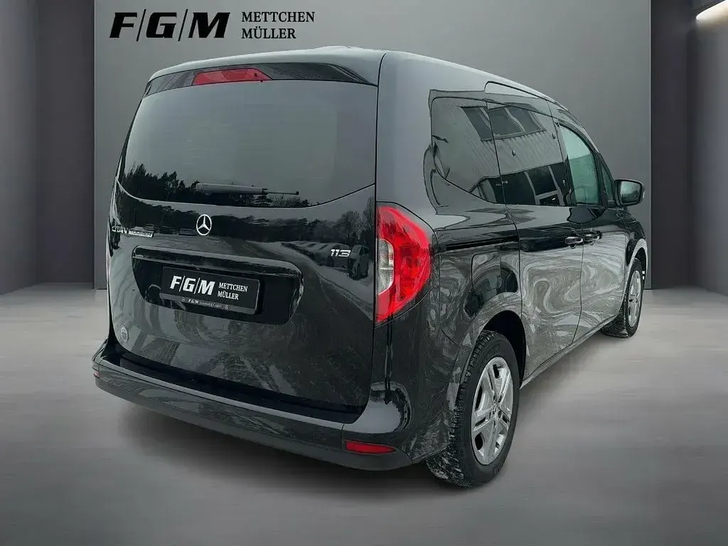 Gebraucht Mercedes Citan 113 131 PS (96 kW) 2022 Schwarz Van / Kleinbus