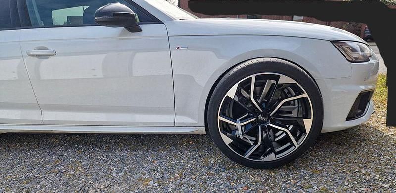 Gebraucht Audi A4 Ambiente 190 PS (139 kW) 2019 Weiß Kombi