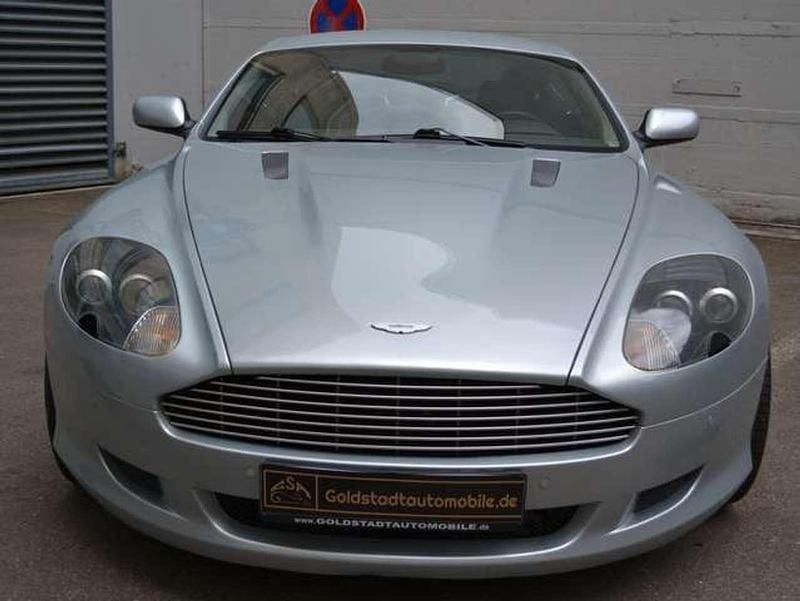 Gebraucht Aston Martin DB9 455 PS (334 kW) 2008 Silber Coupé
