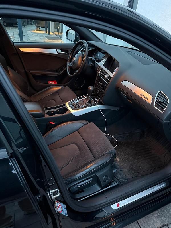 Gebraucht Audi A4 245 PS (180 kW) 2012 Schwarz Kombi