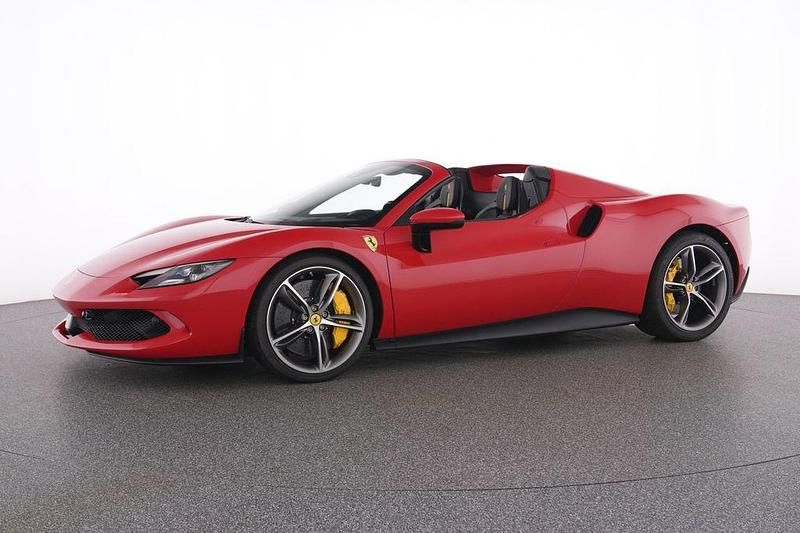 Gebraucht Ferrari 296 829 PS (609 kW) 2025 Rot Cabrio