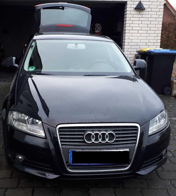Gebraucht Audi A3 Attraction 125 PS (91 kW) 2009 Schwarz Kleinwagen