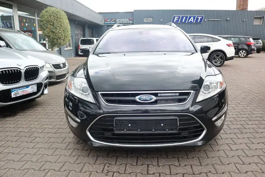 Gebraucht Ford Mondeo Titanium 203 PS (149 kW) 2012 Schwarz Limousine