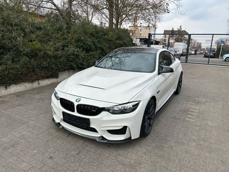 Weiß Gebraucht 2019 BMW M4 Performance Coupé | 54.999 € - Bild 1/4