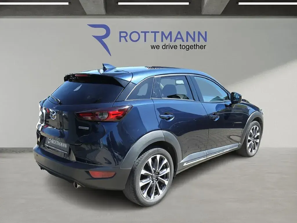 Używany Mazda CX-3 Selection 121 KM (88 kW) 2021 Niebieski SUV