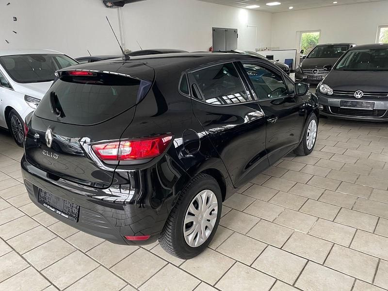 Gebraucht Renault Clio IV Bose Edition 90 PS (66 kW) 2019 Schwarz Kleinwagen