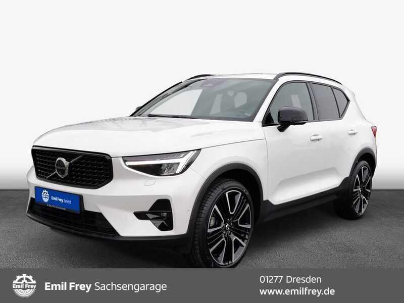 Crystal weißperleffekt Gebraucht 2024 Volvo XC40 Ultimate SUV | 39.300 € (Fairer Preis) - Bild 1/4