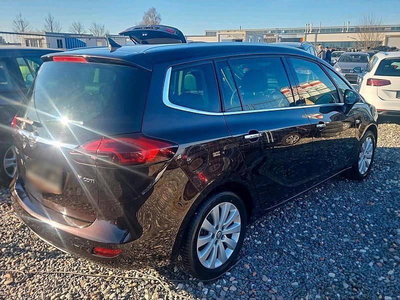 Gebraucht Opel Zafira S 163 PS (119 kW) 2012 Braun Van / Kleinbus