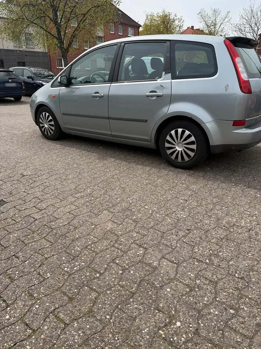 Używany Ford C-MAX 100 KM (73 kW) 2004 Srebrny Minivan