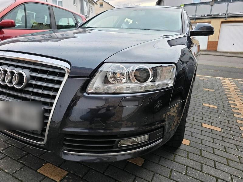 Grau Gebraucht 2009 Audi A6 Kombi | 5.100 € (Fairer Preis) - Bild 1/4