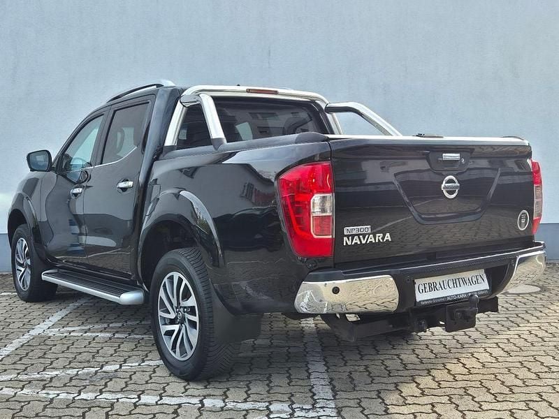 Gebraucht Nissan Navara 360º 190 PS (139 kW) 2016 Schwarz Pickup