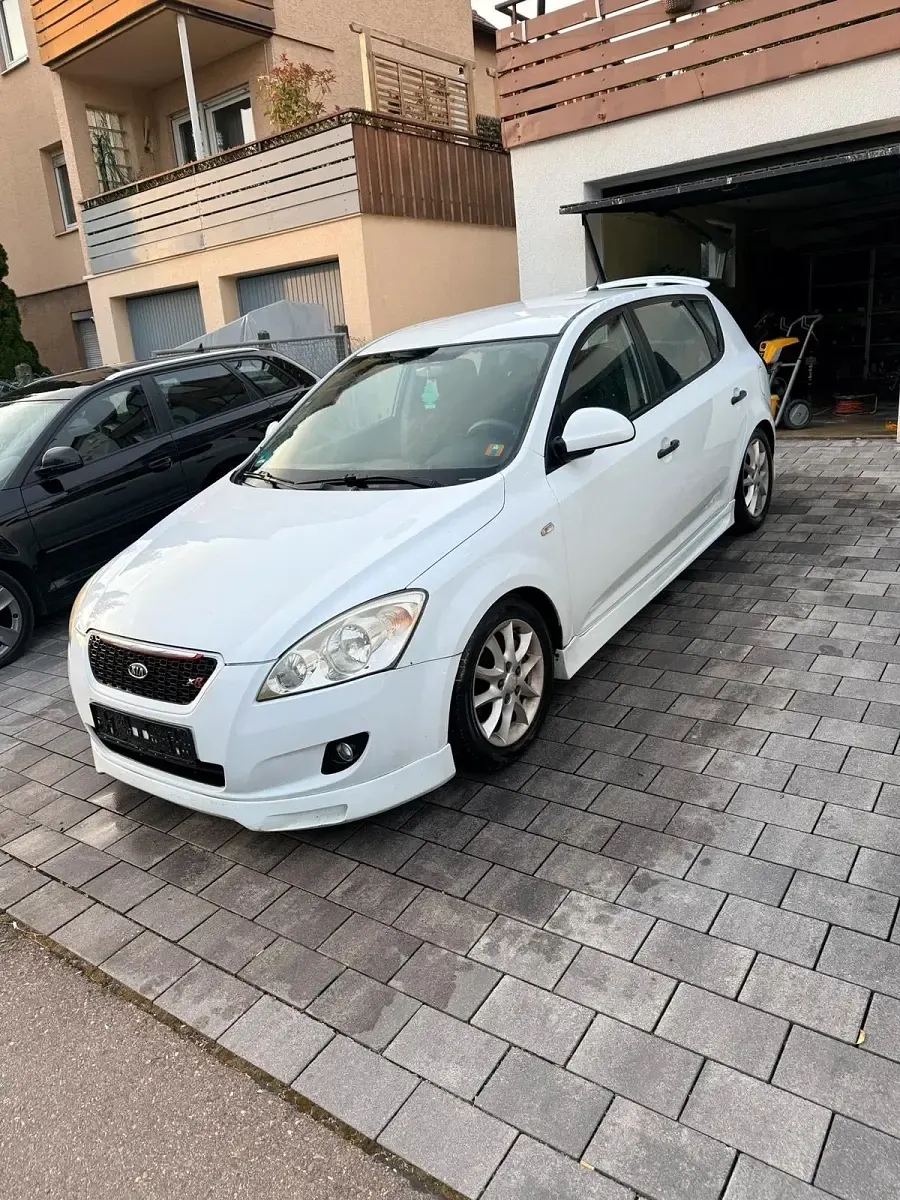 Gebraucht Kia Ceed 2007 Weiß Kleinwagen