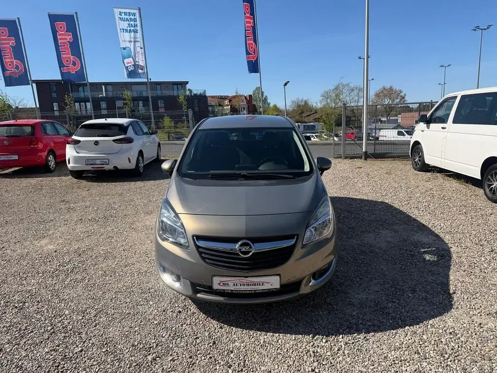 Używany Opel Meriva Style 140 KM (102 kW) 2015 Szary Minivan