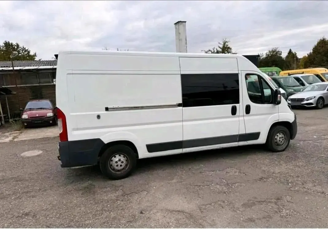 Gebraucht Peugeot Boxer 136 PS (100 kW) 2014 Blau Van