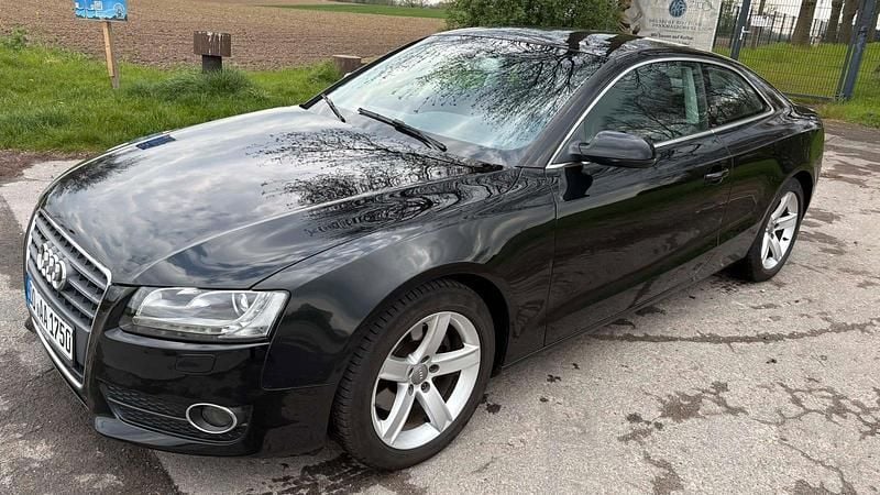 Second-hand Audi A5 180 CP (132 kW) 2011 Negru Coupe