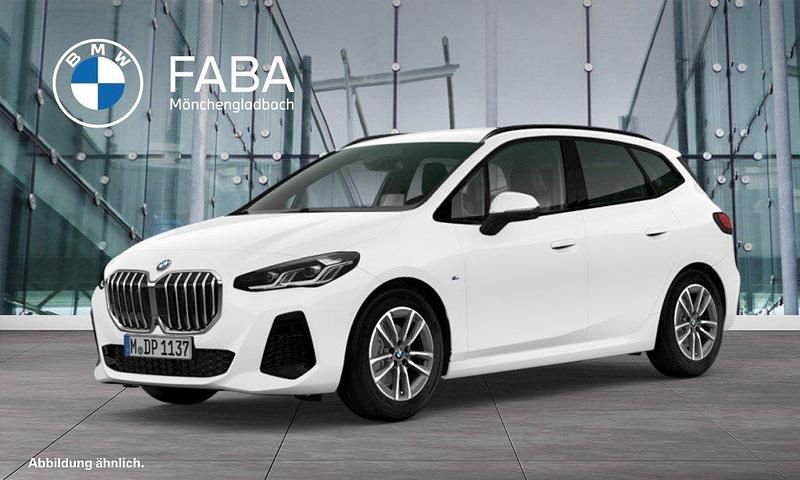 Weiß Neu 2025 BMW 220 Active Tourer M Sport Van / Kleinbus | 43.390 € (Fairer Preis) - Bild 1/4