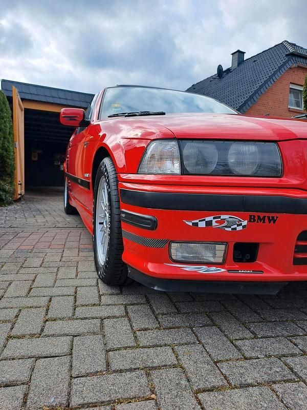 Gebraucht BMW 318 Compact 140 PS (102 kW) 1998 Rot Kleinwagen