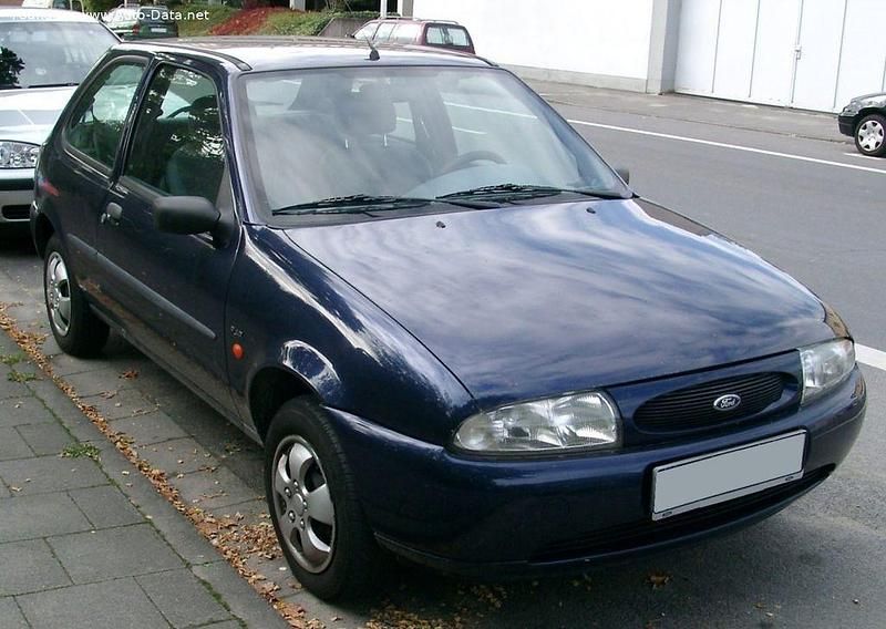 Blau Gebraucht 1996 Ford Fiesta Kleinwagen | 1.350 € (Fairer Preis) - Bild 1/4