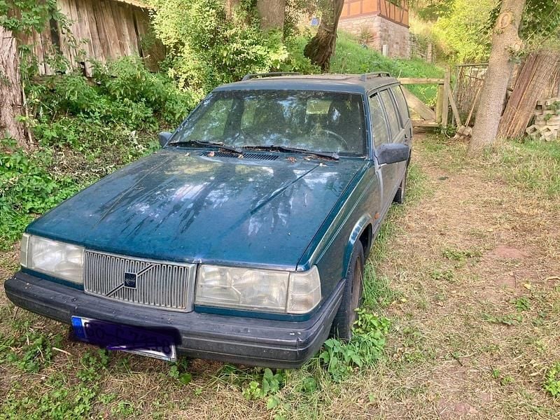 Grün Gebraucht 1994 Volvo 940 Kombi | 900 € - Bild 1/4