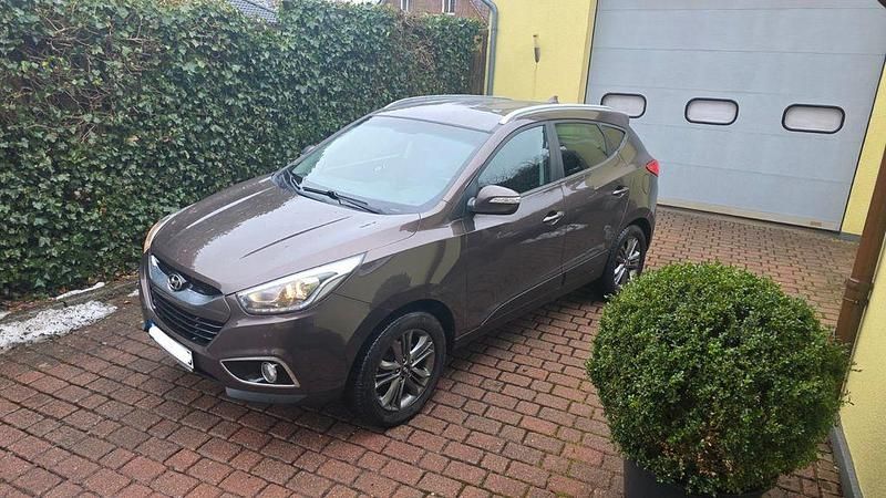 Gebraucht Hyundai ix35 Edition 136 PS (100 kW) 2014 Braun SUV
