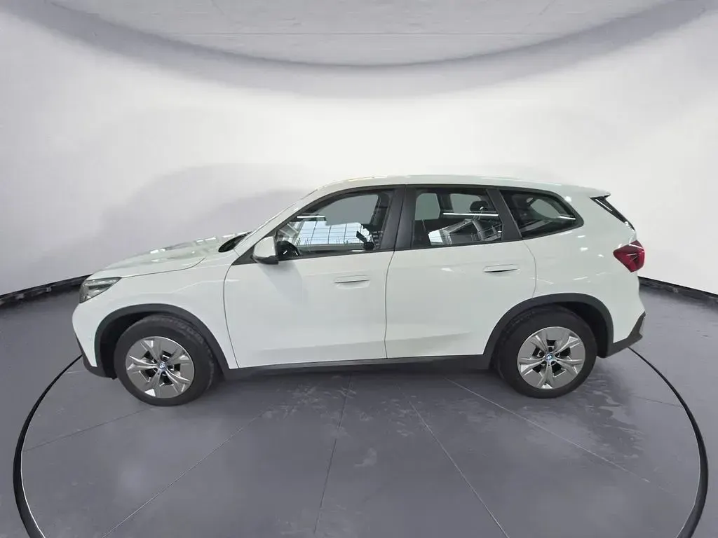 Begagnad BMW iX1 Performance 230 kW (313 HK) 2022 Vit SUV