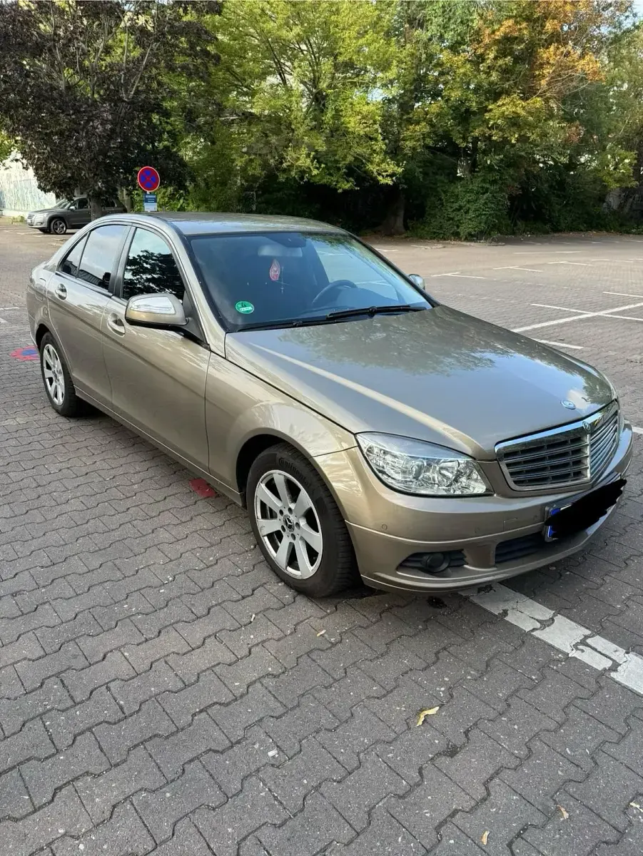 Gebraucht Mercedes C220 170 PS (125 kW) 2007 Beige Limousine