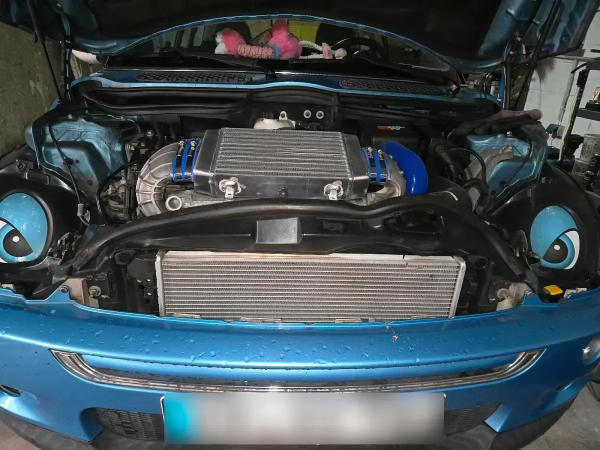 Second-hand Mini Cooper S 225 CP (165 kW) 2002 Albastru Hatchback