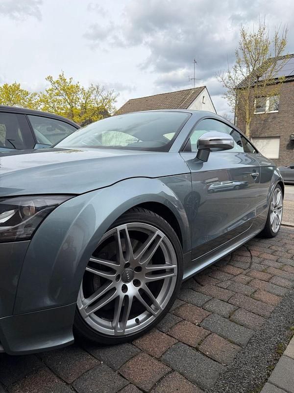 Second-hand Audi TTS Design 272 CP (200 kW) 2009 Gri Coupe