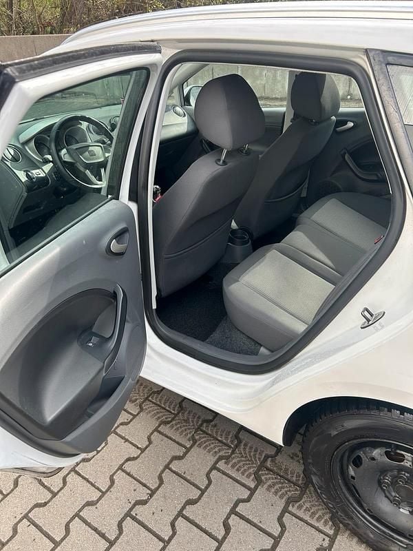 Gebraucht Seat Ibiza ST 69 PS (50 kW) 2011 Weiß Kombi