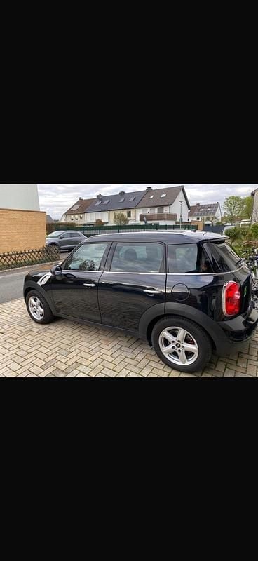Second-hand Mini Countryman 98 CP (72 kW) 2011 Negru SUV